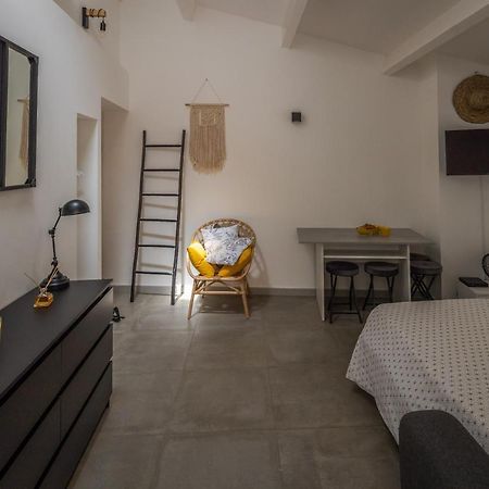 Appartement Terrasse Climatise Calme En Centre-Ville LʼIsle-sur-la-Sorgue 외부 사진